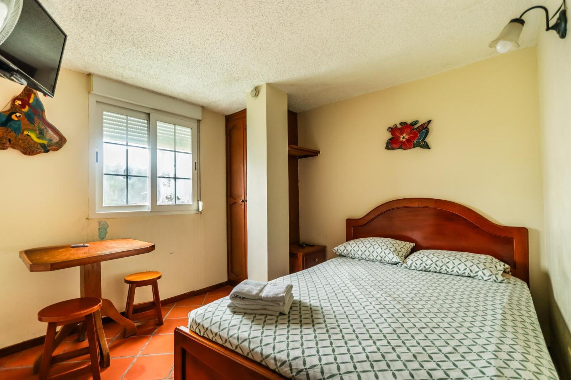 Residencial El Valle Hotel *